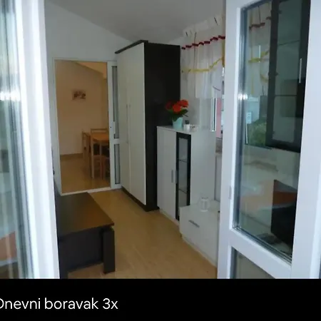 Nena Ap 9 * Seget Vranjica